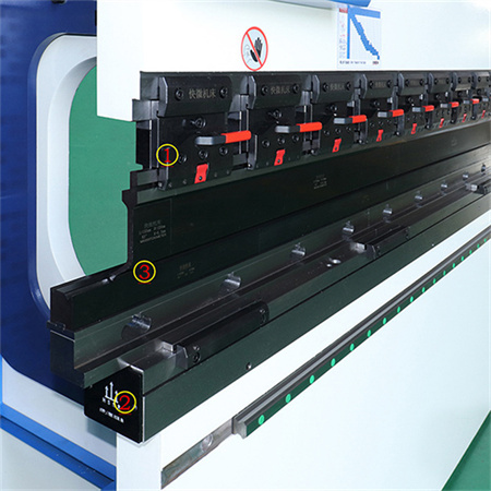 DARDONTECH CE เครื่องดัดงออุตสาหกรรมมาตรฐาน 170t / 3200mm CNC ผู้จัดจำหน่ายเบรกไฮดรอลิกจากประเทศจีน