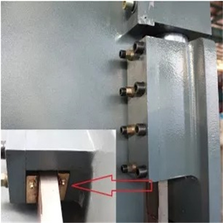 เบรคกดแนวตั้ง Servo Electro-Hydraulic CNC Press Brake with High Quality