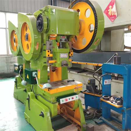 32 สถานีงาน CNC Servo Turret Punch Press / CNC Punching Machine